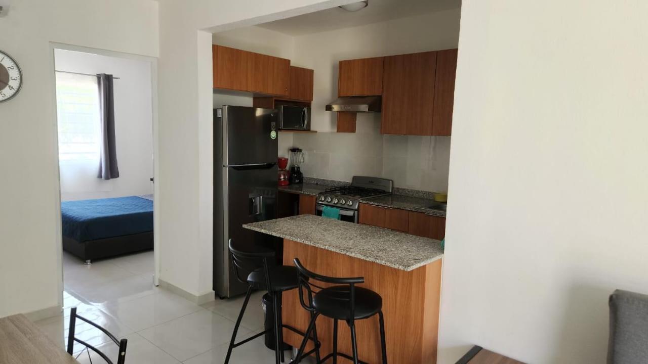 Ferienwohnung Bonito Departamento En Planta Baja En Manzanillo Con Alberca Exterior foto